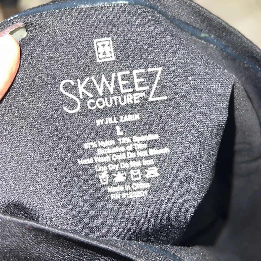 Bundle of three different body slimming shape wear undergarments all size large - Picture 6 of 10